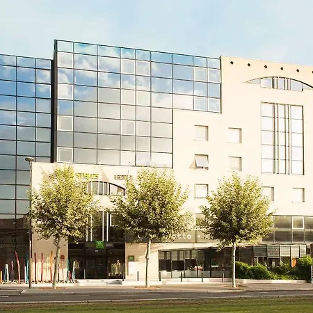 Hotel Ibis Styles Meriadeck 3*